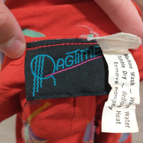 1990s Ragtime/ILGWU Red Midi Dress with Flowers (fits like a Size XS/S) - Picture 3 of 9